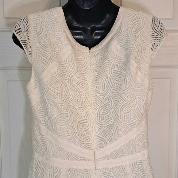 Kay Unger Cream Cap Sleeve Dress - Picture 5 of 7